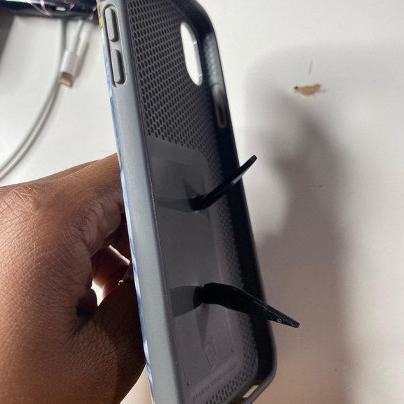 Loopy - Picture 2 of 2